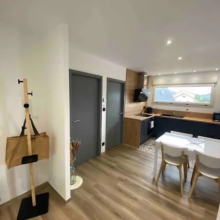 Appartement Climatise Charmes  Exterior photo