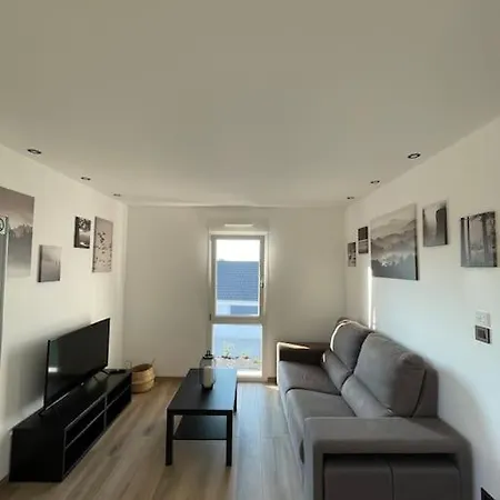 Appartement Climatise Charmes  Exterior photo
