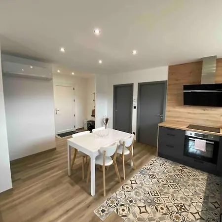 Appartement Climatise Charmes  Exterior photo