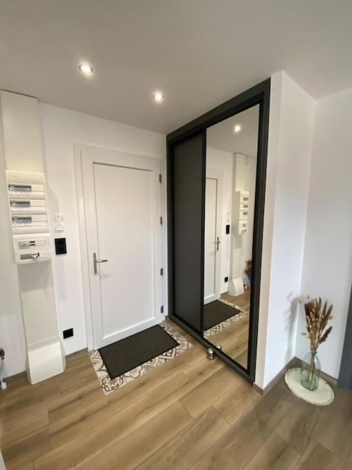 Climatise Apartment *